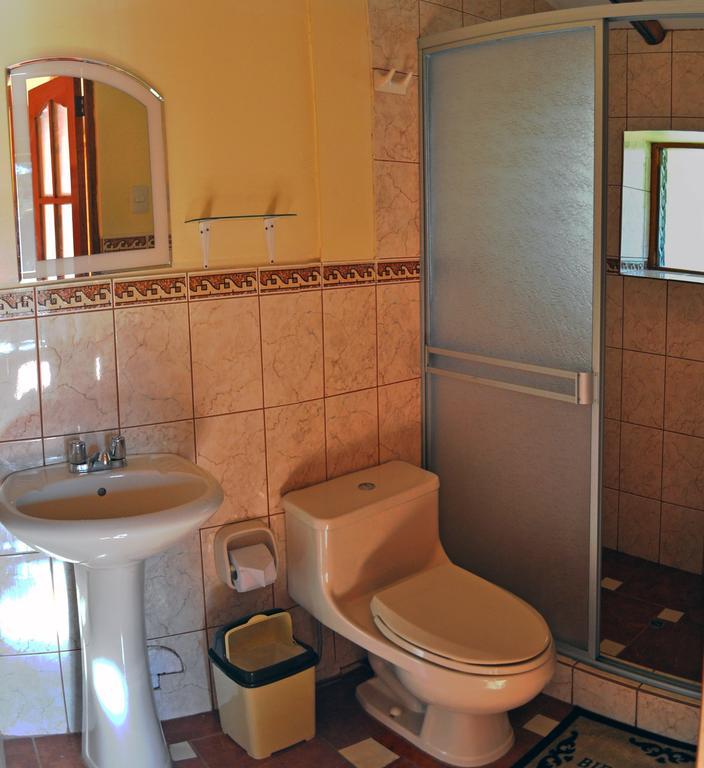 Tunupa Lodge Hotel Олантаятамбо Стая снимка