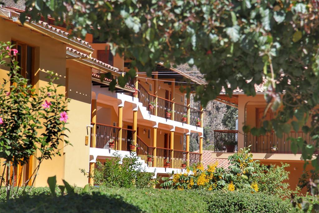Tunupa Lodge Hotel Олантаятамбо Екстериор снимка