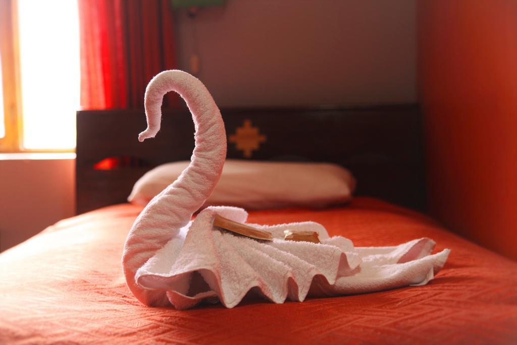 Tunupa Lodge Hotel Олантаятамбо Екстериор снимка