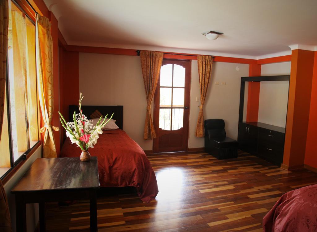 Tunupa Lodge Hotel Олантаятамбо Екстериор снимка