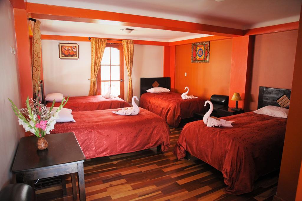 Tunupa Lodge Hotel Олантаятамбо Екстериор снимка
